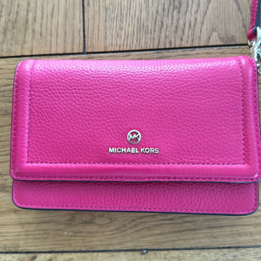 Michael Kors Jet Set small pebbled leather bag